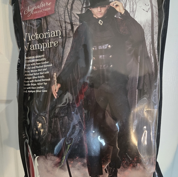 Victorian Vampire Costume No Hat Medium - Picture 4 of 9